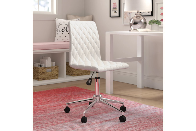 Desk chair outlet for teenager room